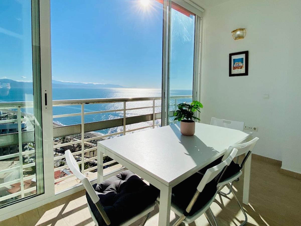 ¡Magníficas vistas al mar! Piscina y wifi gratis Apartamento Torremolinos Exterior foto