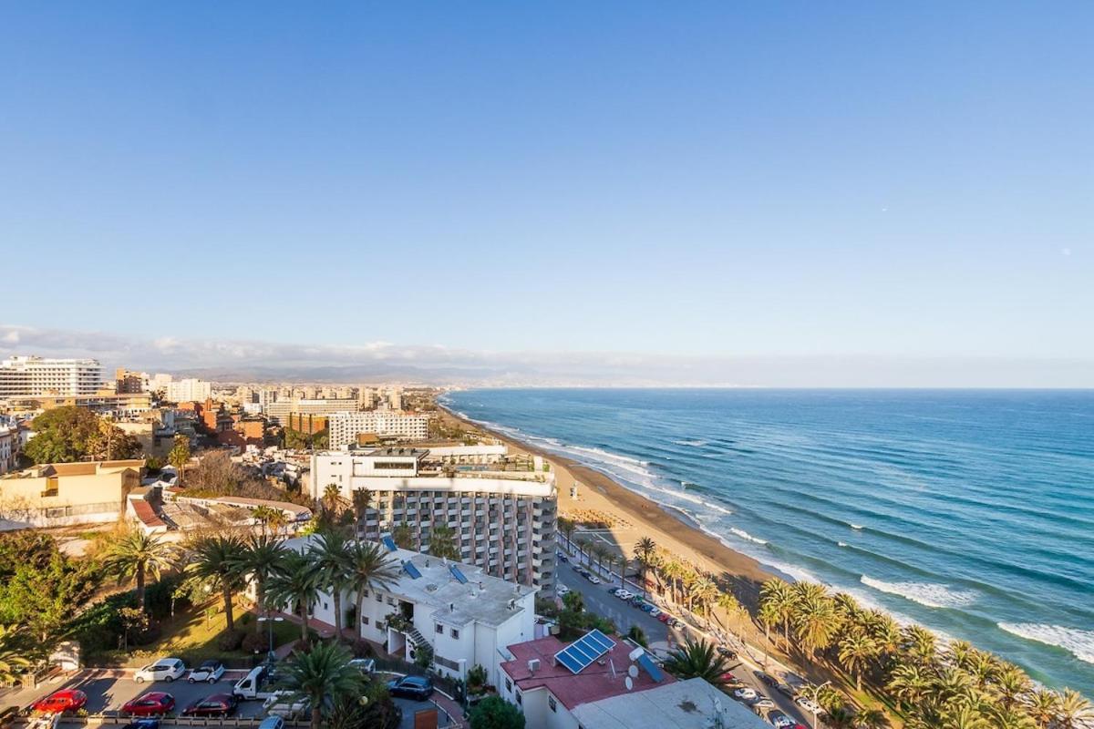 ¡Magníficas vistas al mar! Piscina y wifi gratis Apartamento Torremolinos Exterior foto